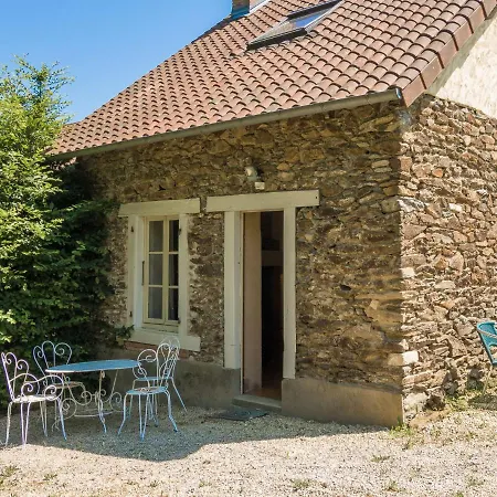 Quaint In Aquitaine With Furnished Garden