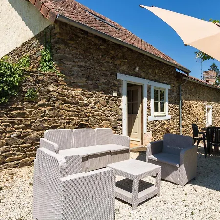 Quaint In Aquitaine With Furnished Garden