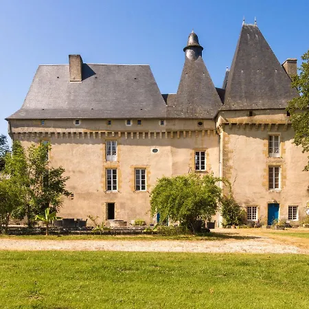 Quaint In Aquitaine With Furnished Garden Chalais (Dordogne)